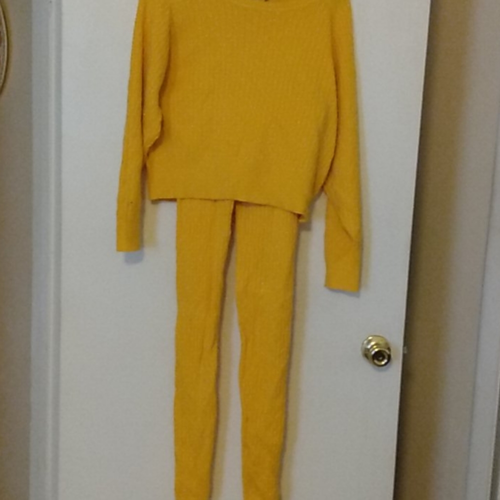 Two piece set